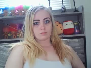 Haileyakuma69 Chaturbate stream image from April 21, 2025