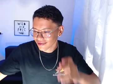 Maateoo19 Chaturbate stream image from April 21, 2025