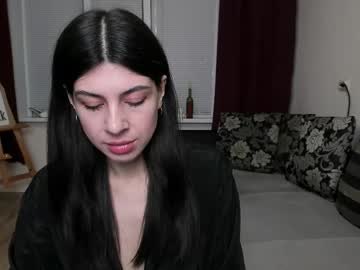 Molaganna Chaturbate stream image from April 21, 2025