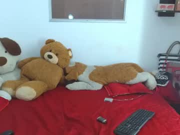 Mosterhighxxx Chaturbate stream image from April 21, 2025