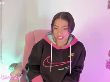 Natalie_Jaensen Chaturbate stream image from April 21, 2025