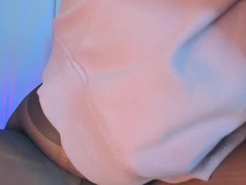 Emiily15_ Chaturbate stream image from April 21, 2025