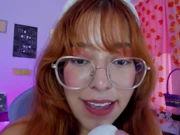 Gigimooon Chaturbate stream image from April 21, 2025