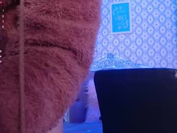 _Ivi Chaturbate stream image from April 21, 2025