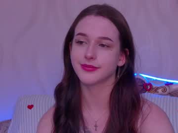 Lollavibe Chaturbate stream image from April 21, 2025