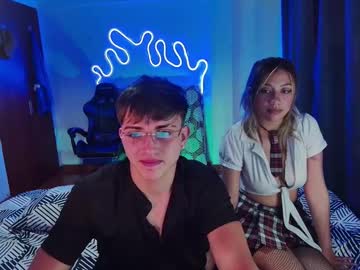 Violeta_Lucas Chaturbate stream image from April 21, 2025