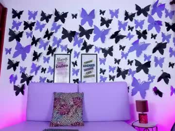 Celestee_Saenz Chaturbate stream image from April 21, 2025