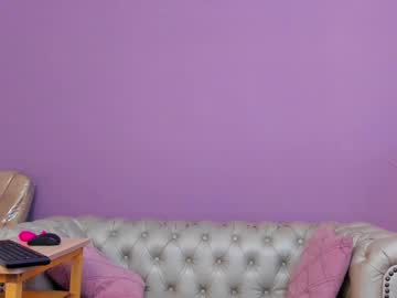 Nathalie_Rossel Chaturbate stream image from April 21, 2025
