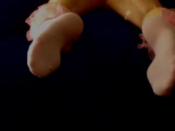 Pinksockdude Chaturbate stream image from April 21, 2025