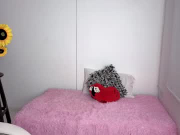 Ana_Hotmilfx Chaturbate stream image from April 22, 2025