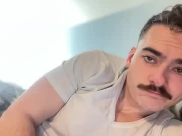Slickmass Chaturbate stream image from April 22, 2025