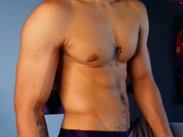 Axel_Stein03 Chaturbate stream image from April 22, 2025