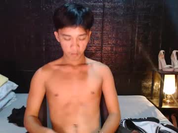 Hunger_Cock Chaturbate stream image from April 22, 2025