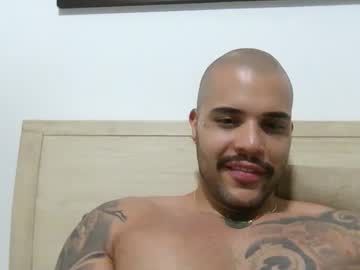 Medellindrak Chaturbate stream image from April 22, 2025