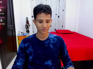 Alessandro_Wizard Chaturbate stream image from April 22, 2025
