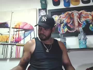Blade_Foxx Chaturbate stream image from April 22, 2025