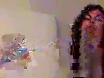 Efferrrrs Chaturbate stream image from April 22, 2025