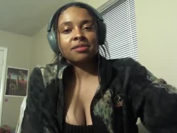 Roesjam Chaturbate stream image from April 22, 2025