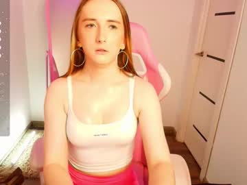 Vi_Luxxxy Chaturbate stream image from April 22, 2025