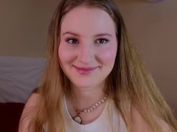 Alodiaarness Chaturbate stream image from April 22, 2025