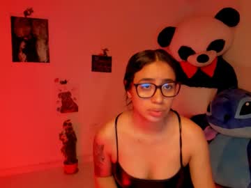 Ave_Fenix69 Chaturbate stream image from April 22, 2025