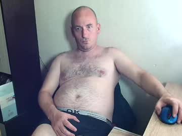 Johanbarker Chaturbate stream image from April 22, 2025