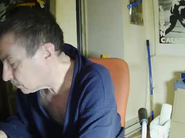 Tetuo2 Chaturbate stream image from April 22, 2025