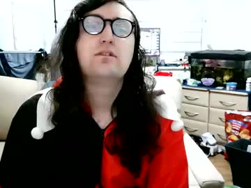 Thereeeeelbean14202 Chaturbate stream image from April 22, 2025