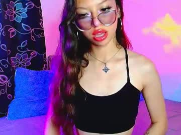 Ammeliejoy Chaturbate stream image from April 22, 2025