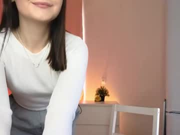 Dawncoke Chaturbate stream image from April 22, 2025
