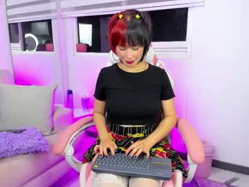 Cloeehh Chaturbate stream image from April 22, 2025