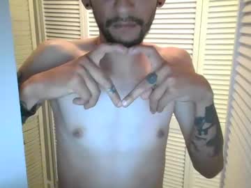 Smokisanti Chaturbate stream image from April 22, 2025