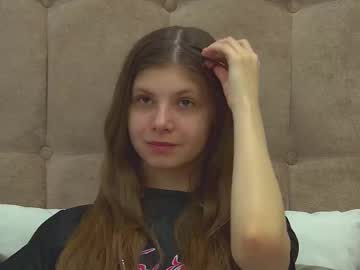 Audreybarlow Chaturbate stream image from April 22, 2025