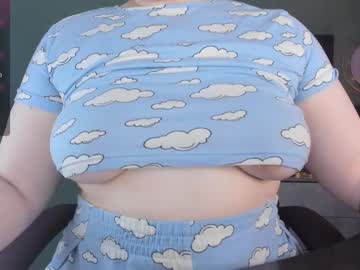 Kristin_West Chaturbate stream image from April 22, 2025