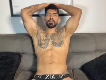 Myke_Esthetic Chaturbate stream image from April 22, 2025