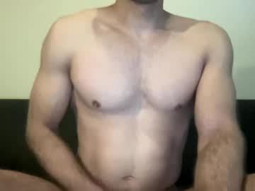 Sissymuscle Chaturbate stream image from April 22, 2025