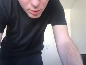 Bull_123 Chaturbate stream image from April 22, 2025
