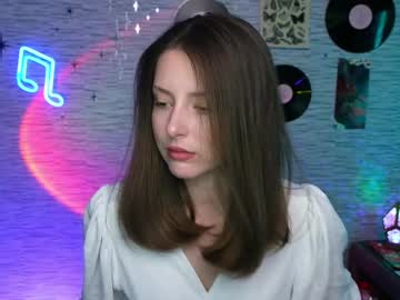 Glo_Lo Chaturbate stream image from April 22, 2025
