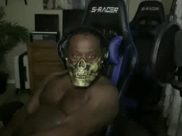 Loverduckyy Chaturbate stream image from April 22, 2025