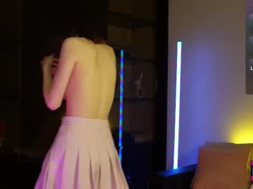 Wendyholmess Chaturbate stream image from April 22, 2025