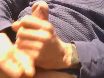 Yokaxondoo Chaturbate stream image from April 22, 2025