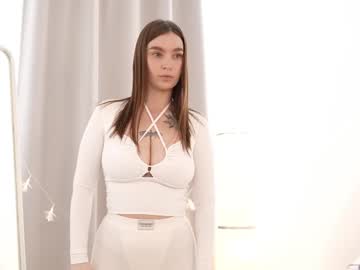 Angeltessa stream image from April 22, 2025