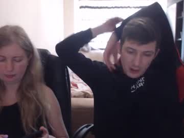 Jenisandpeter Chaturbate stream image from April 22, 2025