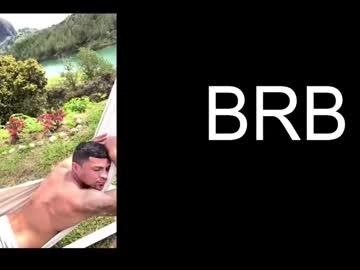 Cummerlatino Chaturbate stream image from April 22, 2025
