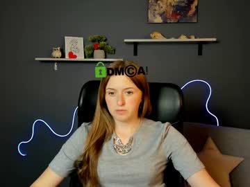 Lili_Cherryy Chaturbate stream image from April 22, 2025