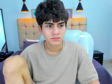 Tommy18__ Chaturbate stream image from April 22, 2025