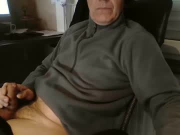 Maxou569 Chaturbate stream image from April 22, 2025