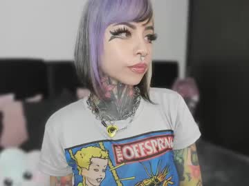Nikkiramone Chaturbate stream image from April 22, 2025