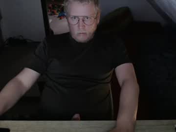 Pussylovercb Chaturbate stream image from April 22, 2025