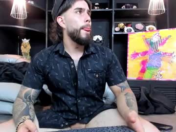 Ades_Lowe Chaturbate stream image from April 22, 2025